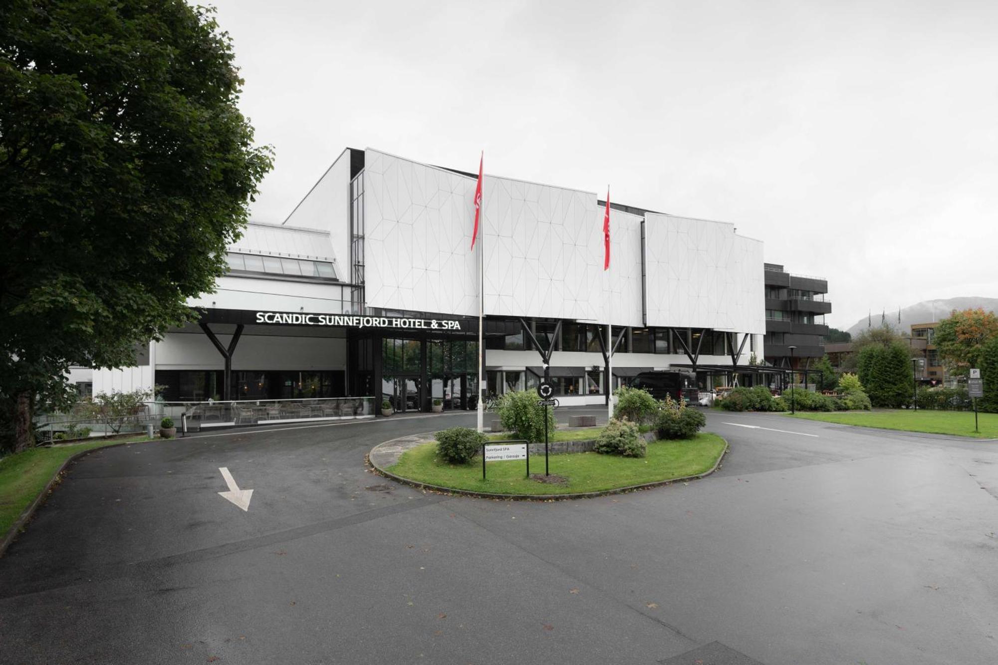 Scandic Sunnfjord Hotel & Spa Førde Kültér fotó